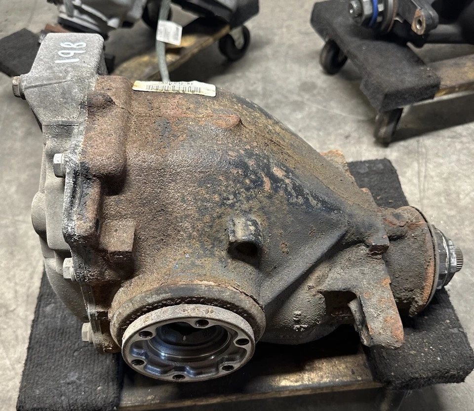 BMW E90 E91 E92 E93 335i 335xi 2007 diferencial trasero portador relación 3,46 OEM Foto 3 de 4