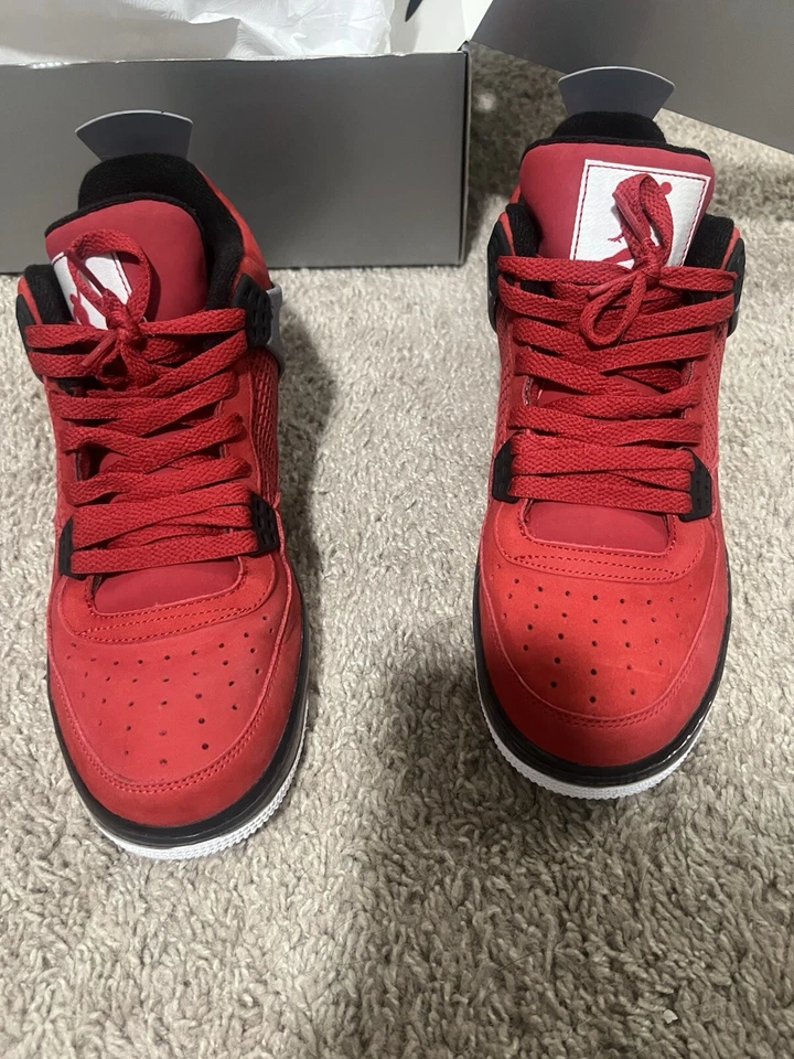 Air Jordan Force 4 rojo cemento Foto 3 de 4