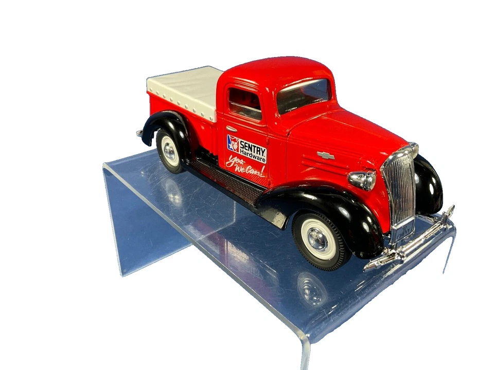 1995 Spec-Cast, 1937 SENTRY Hardware Chevy Pick-Up Truck Bank w/ Tonneau Cover - Image 4 of 4
