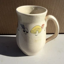 Vintage Francisican Woodlore Mud/Pitcher 5 1/4”