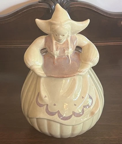 Vintage 1940's Red Wing Pottery Dutch Girl Katrina Ceramic Cookie Jar 11”