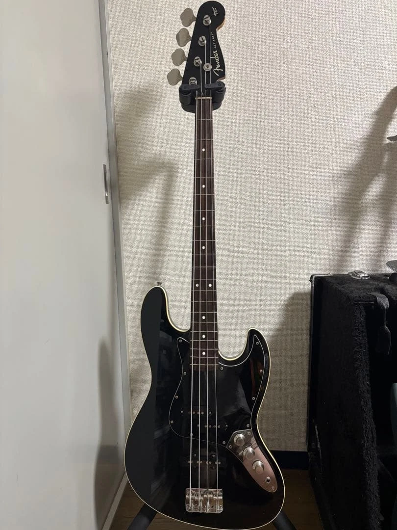 Fender Aerodyne Bass Guitar for sale | eBay