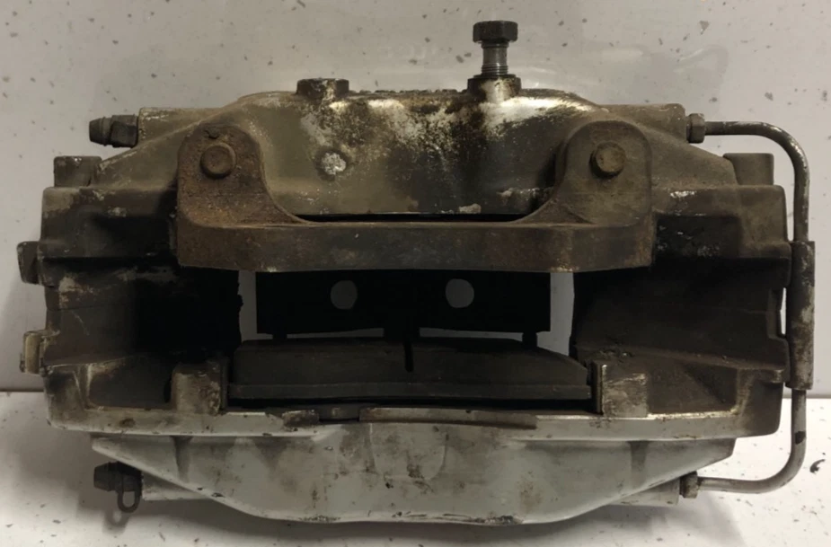 JAGUAR XJR XKR 2001-2006 'BREMBO' BRAKE CALIPER FRONT RIGHT - Image 2 of 3