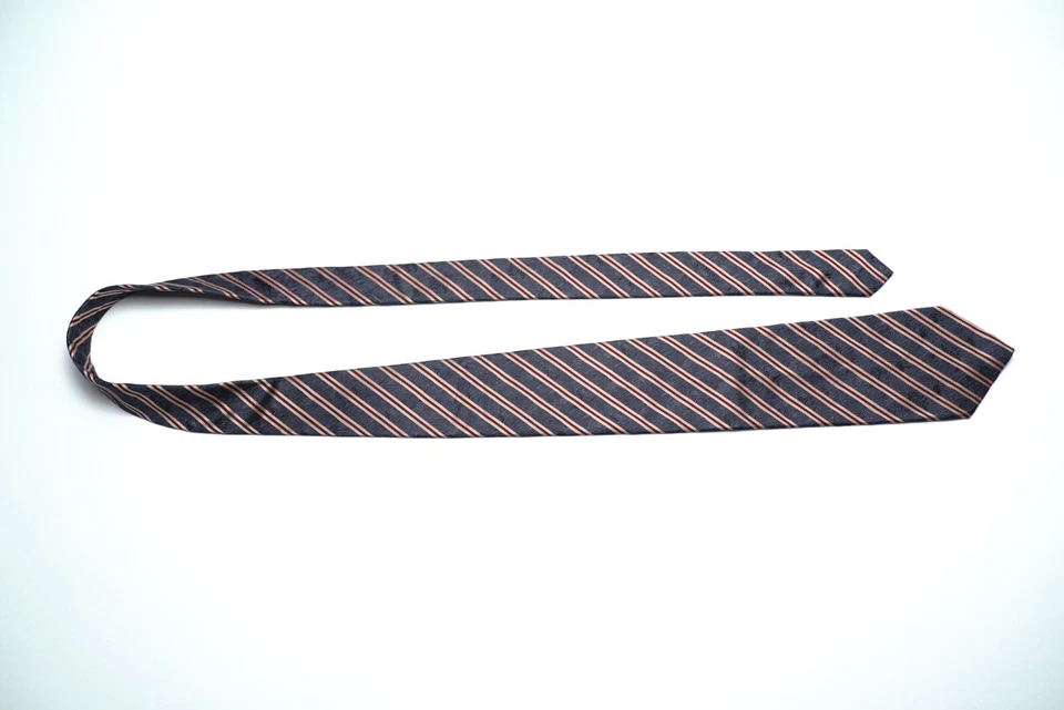 Corbata GIANFRANCO FERRÉ Cuello Rayas Hecha en Italia Gris 100% Seda Foto 4 de 4