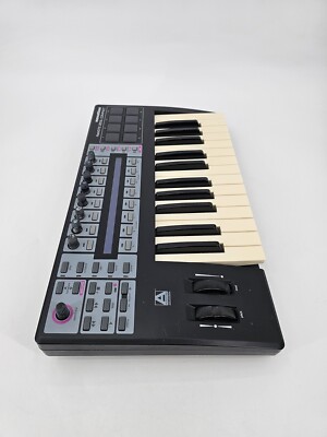 【中古・動作確認済】Novation ReMOTE 25 SL COMPACT 中古・動作確認済】Novation ReMOTE 25 SL COMPACT 中古・動作確認済