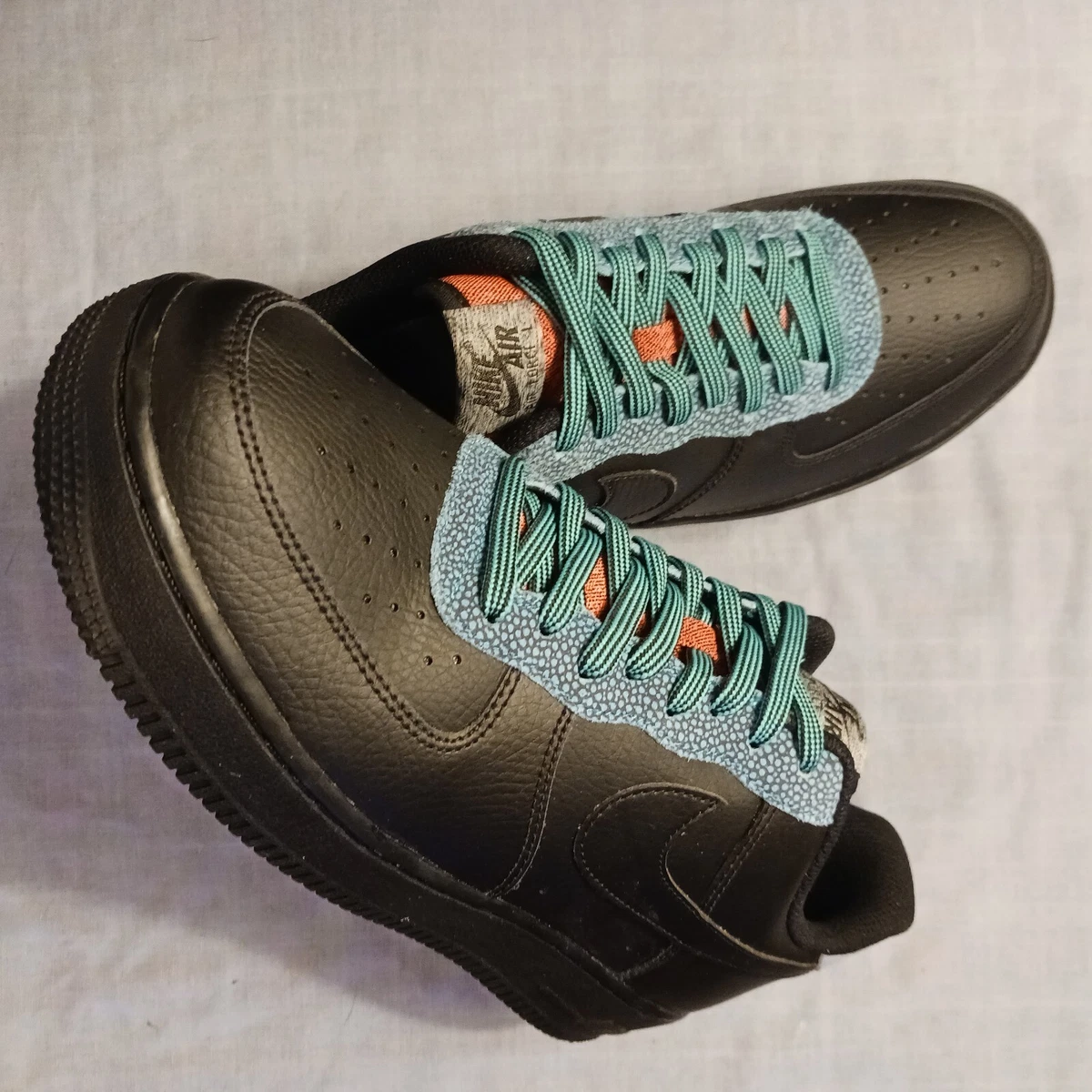 Size 11- Nike Air Force 1 \'07 LV8 4 Black Obsidian Mist in EUC no box Men main image 3