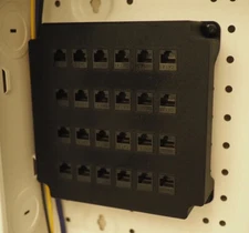 Patch Panel, 24-Port, Cat6 Keystone Jacks for Leviton Structured Media Center