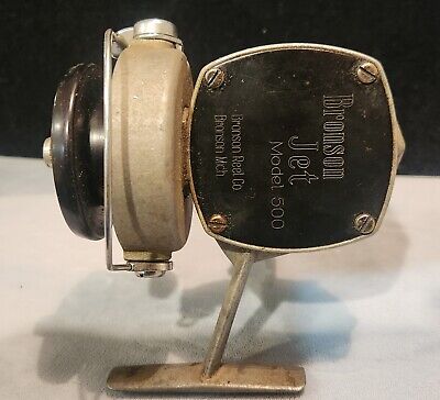 リール Bronson Jet 500 Vintage Bronson Jet Model 500 Spinning Fishing Reel Vintage