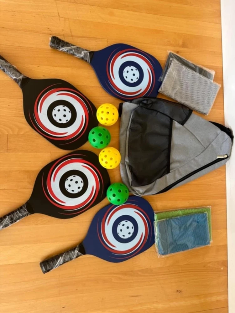 USAPA Approved Fiberglass Pickleball Paddles Set of 4 with 8 Balls USAPA Approved Fiberglass Pickleball Paddles Set of 4 with 8 Balls