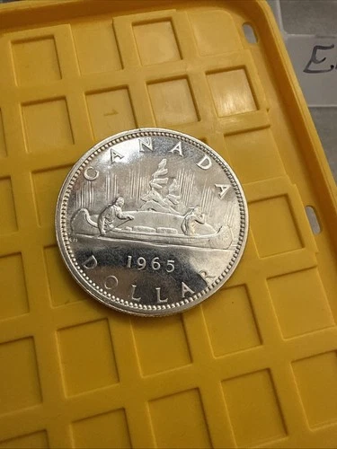 CANADA SILVER DOLLAR 1965 .800 SILVER COIN E7
