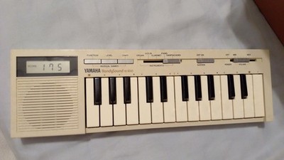 Yamaha HS-500 Keyboard zu verkaufen - alles funktioniert ohne Mankos!
