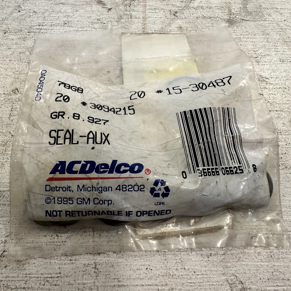 Lot Of 20 New Engine Oil Cooler Hose Seal ACDelco GM Original Equipment 15-30487 - Image 3 of 3