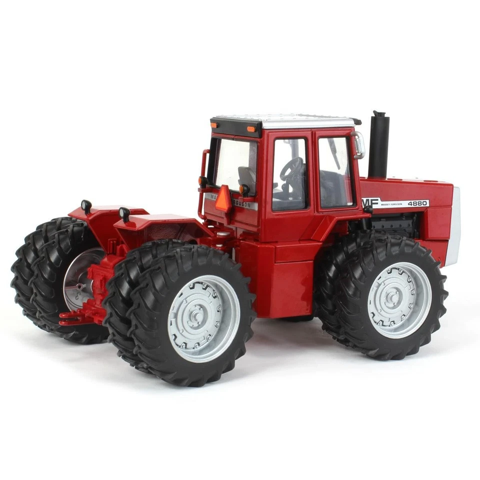 ERTL 1/32 Massey Ferguson 4880 4WD Tractor Prestige Collection 16439 - Image 3 of 4