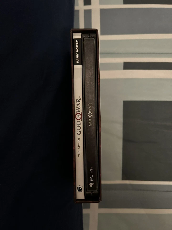 GOD OF WAR LIMITED STEELBOOK EDITION - SONY PS4 - COME NUOVO VERS. ITALIANA, foto 3 di 4