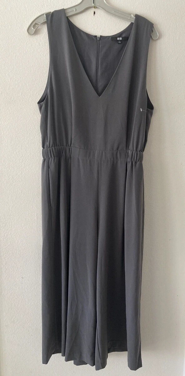 Uniqlo Women s Size Large Jumpsuit Gray Crepe Knit Wide Leg