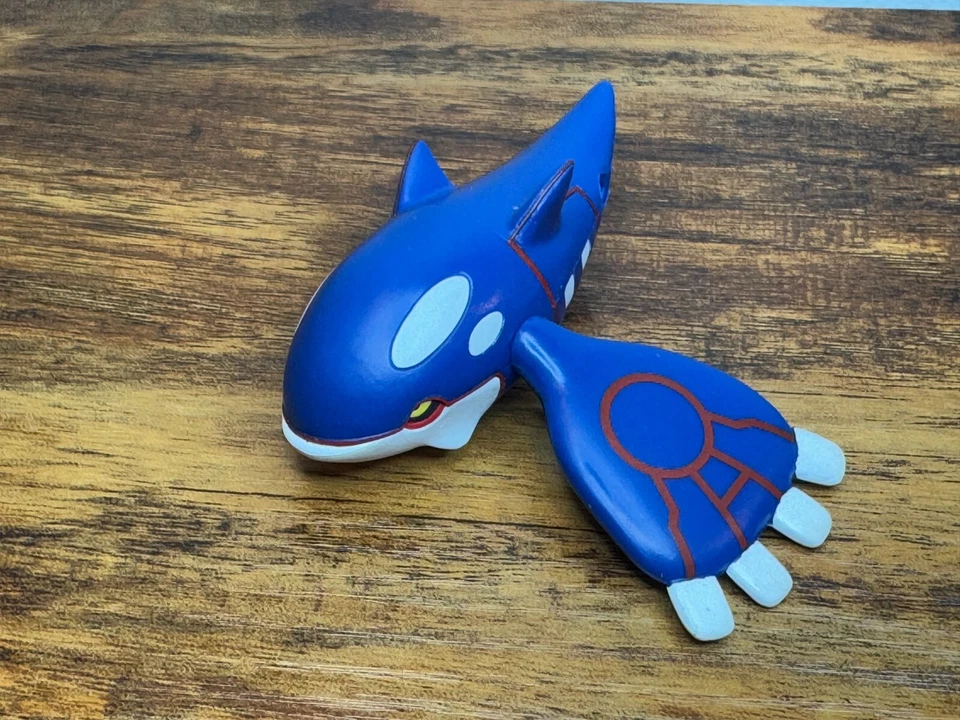 De colección Jakks Pacific Pokemon 2011 Snivy Nintendo 3", Kyogre y 2007 Net Ball Foto 3 de 4