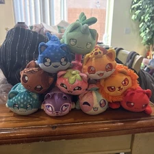 Aphmau MeeMeow Plush Lot of 10 Kittie Cats