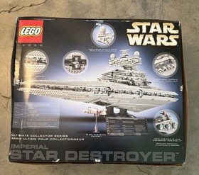 LEGO Star Wars Imperial Star Destroyer 10030 appears complete Read Desc