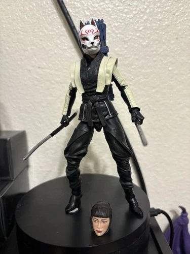 GI Joe Classified Snake Eyes Akiko Action Figure With Extra Gear