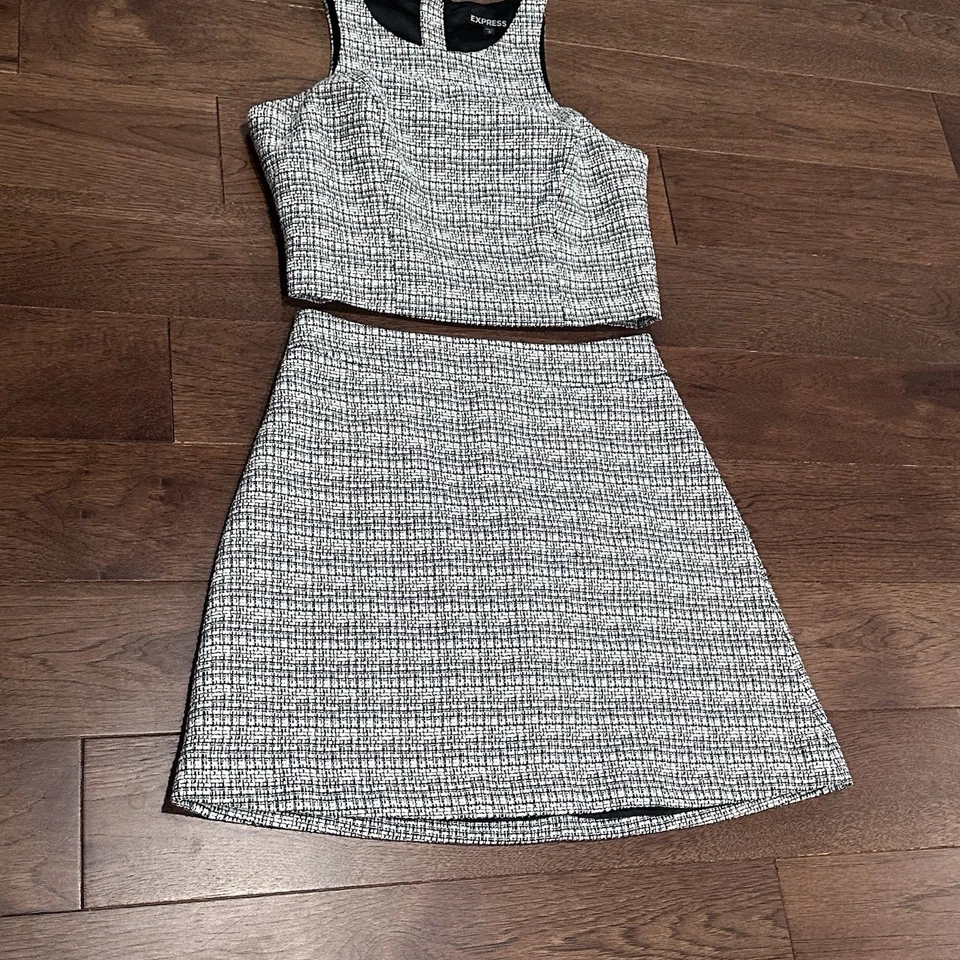 Express 套装 2 件套裙子和上衣粗花呢 M 码职业 Y2K — 第 3/4 张图片