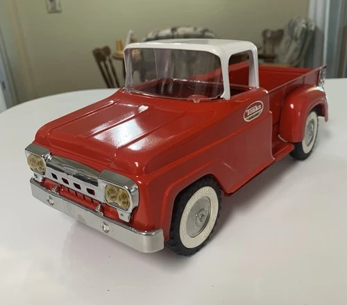 Vintage Tonka Pressed Steel Step Side Pickup Truck. Repainted And Nice!