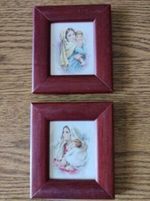 Quadri piccoli con stampe di Madonna col bambino moderne, cornice bordeaux [3]