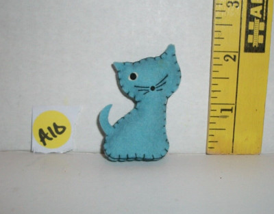 VINTAGE BARBIE SKIPPER DOLL FELT CAT ACCESSORY #1909 DREAMTIME  1960S #A10 TLC