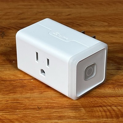 TP-Link Accessory KP100 KIT Kasa Smart Wi-Fi Plug Slim Edition Works