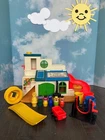 COMPLETE Vintage Fisher Price Little People Sesame Street Clubhouse #937 w Tire