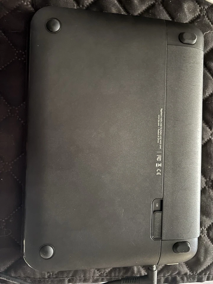 Ordinateur portable HP Mini 200 10.1" 232GB HDD Intel Atom 1.66GH W10 pro - Photo 2/4