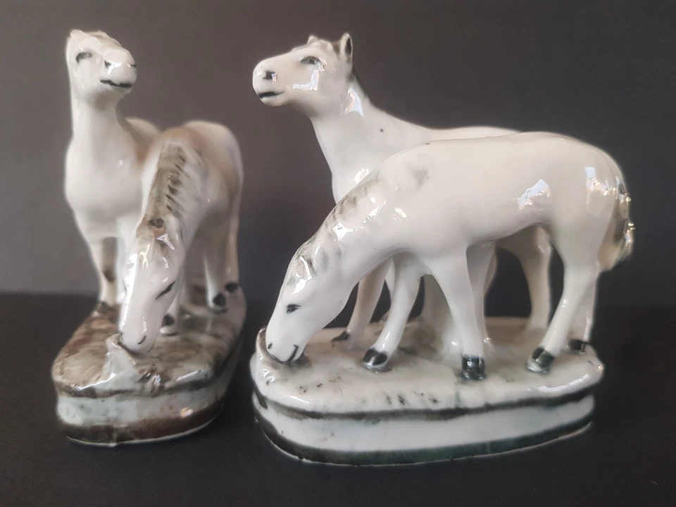 Lot de 2 figurines de chevaux en porcelaine, fin 19 eme siècle. - Photo 3/4