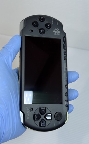 Sony PSP-3000 Console Monster Hunter 3rd Limited Region Free w/Pouch,16GB - Exc - Picture 5 of 23