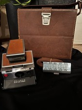 Vintage Polaroid SX-70 Land Camera With Carry Case Strap And Flash