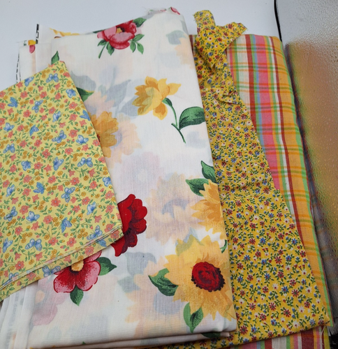 Vintage Stoffpaket 6,5+ Yards Quilten Baumwolle Nähen Gelb Blumen