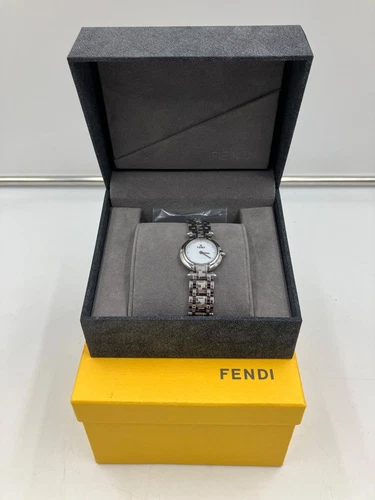 Orologio da polso FENDI 750L bianco con motivo Zucca argento donna autentico