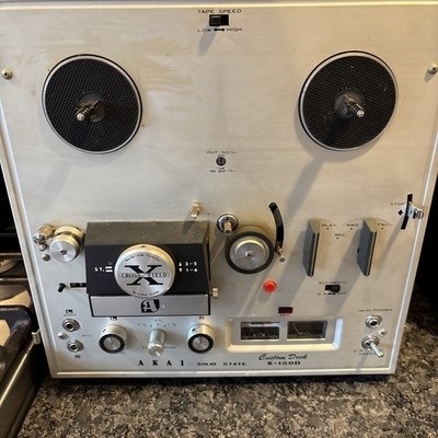 AKAI Custom Desk X-150D Cross Field Reel To Reel Tape Recorder. Power Up