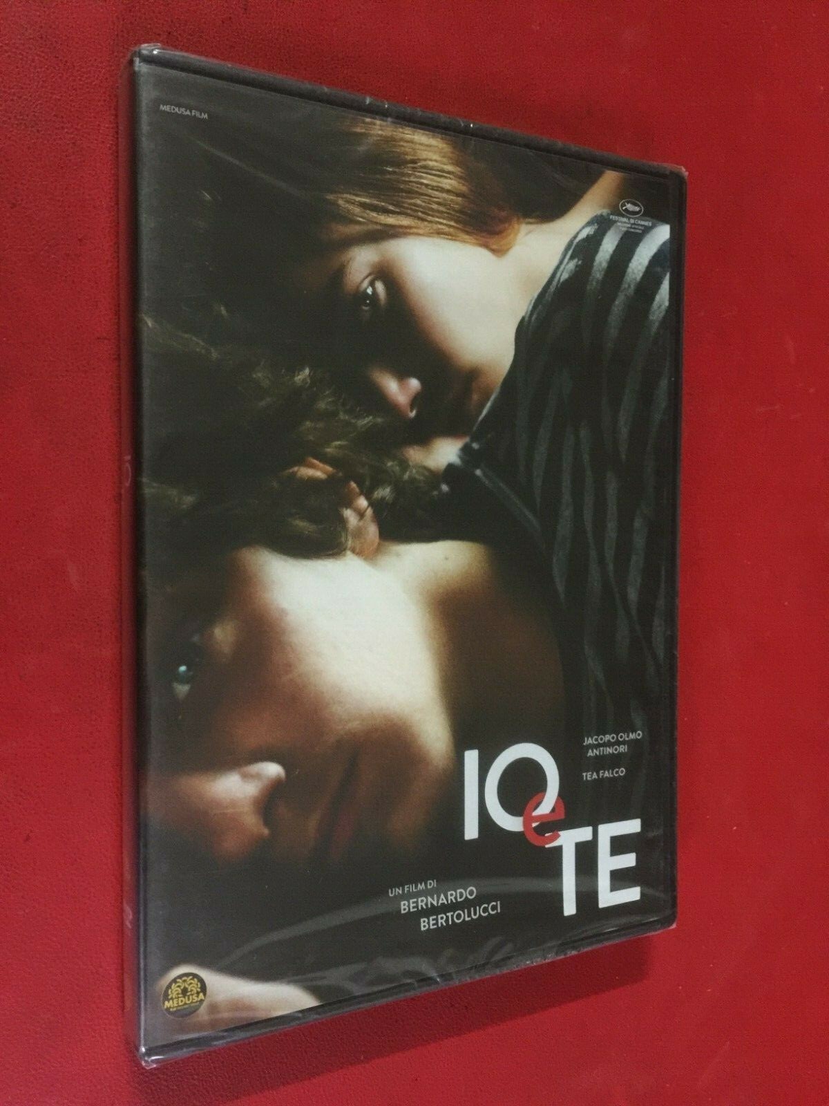 Foto 1 di 2