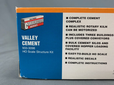 Modellismo Ferroviario Cornerstone 933-3098 – Cementificio In Scala Con Silos, Camino, Magazzino E Forno, Dettagliato