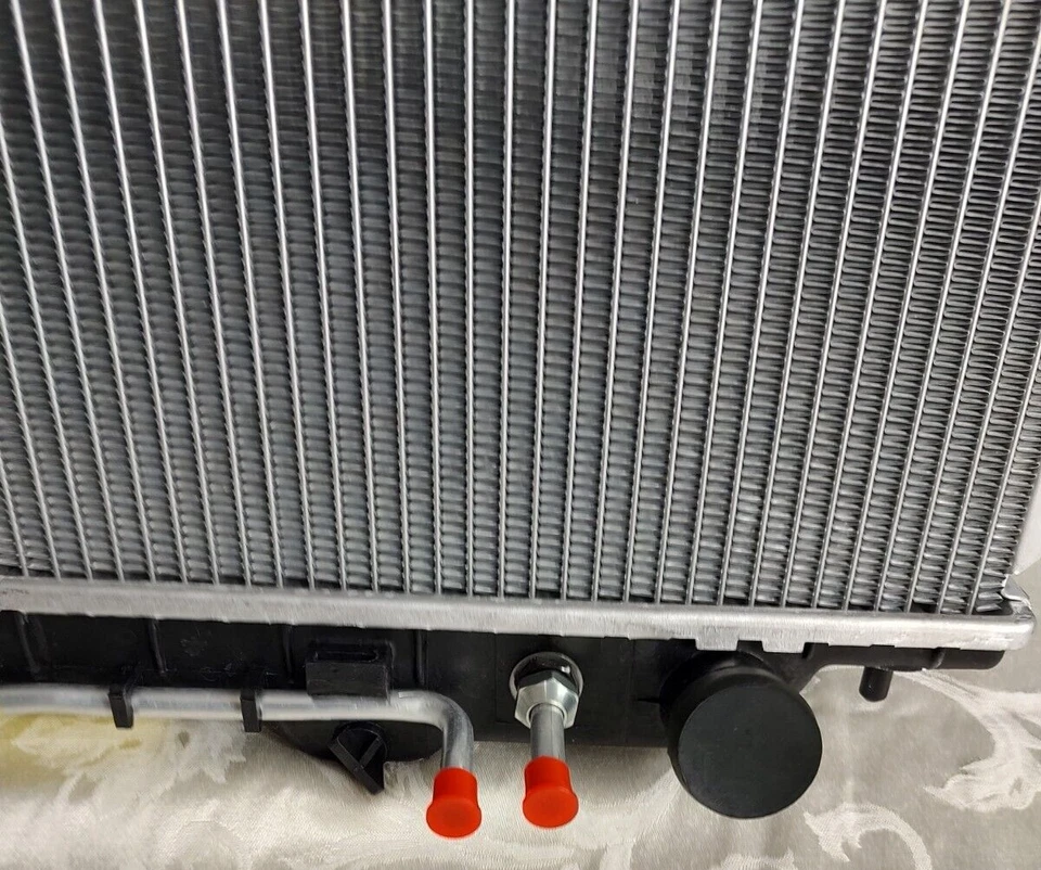 Радиатор Spectra Premium CU2195 Honda Isuzu 1998 2002 3,2 л 3165 см3 V6 газовый DOHC - Изображение 2 из 4