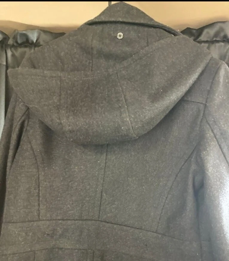 Abrigo de guisante negro vintage American Rag Cie para dama con capucha - mediano Foto 3 de 4