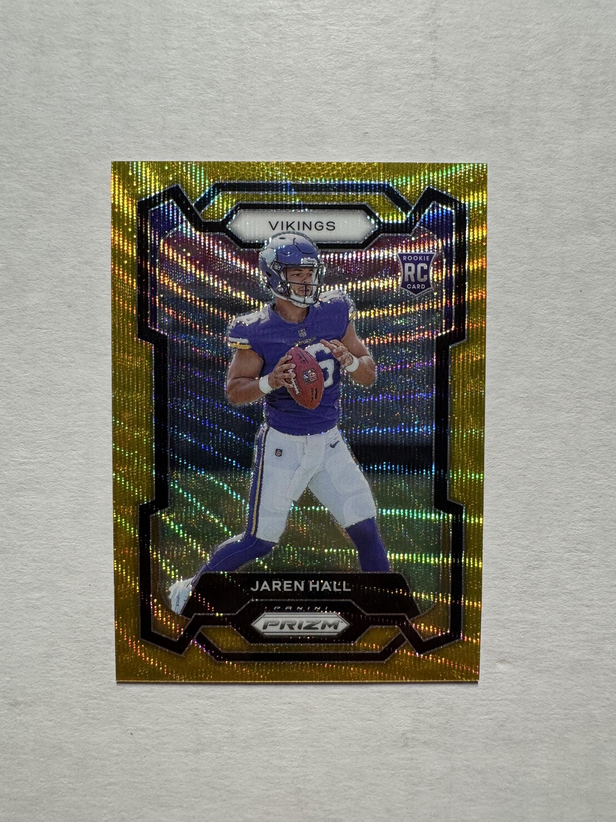 2023 Panini Prizm #367 Jaren Hall Gold Wave Prizms Rookie Card RC #/10