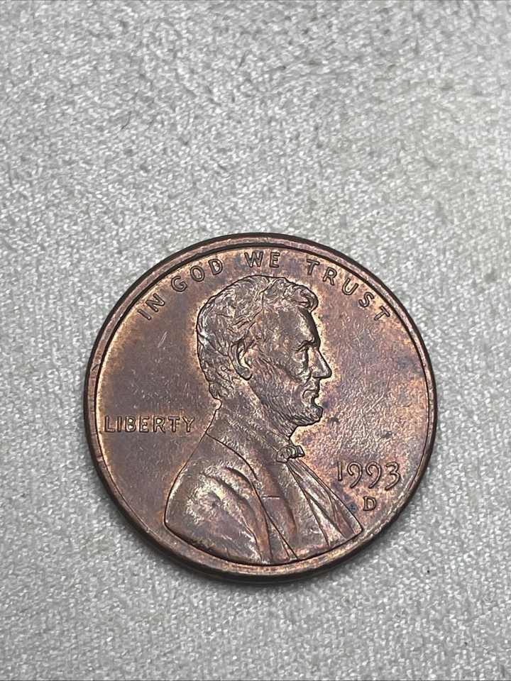 1993 D Lincoln Memorial Penny – Off-Center Strike Error With A Beautiful Tone - Image 3 of 3