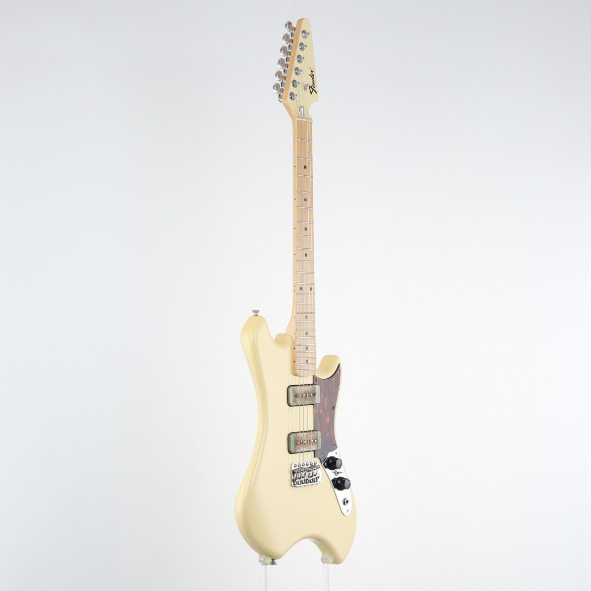 【オークション】Fender ”Daiki Tsuneta Swinger” Fender Japan introduces Daiki Tsuneta signature Swinger and