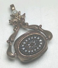 Victorian Style Vintage Spinning Fob Pendant