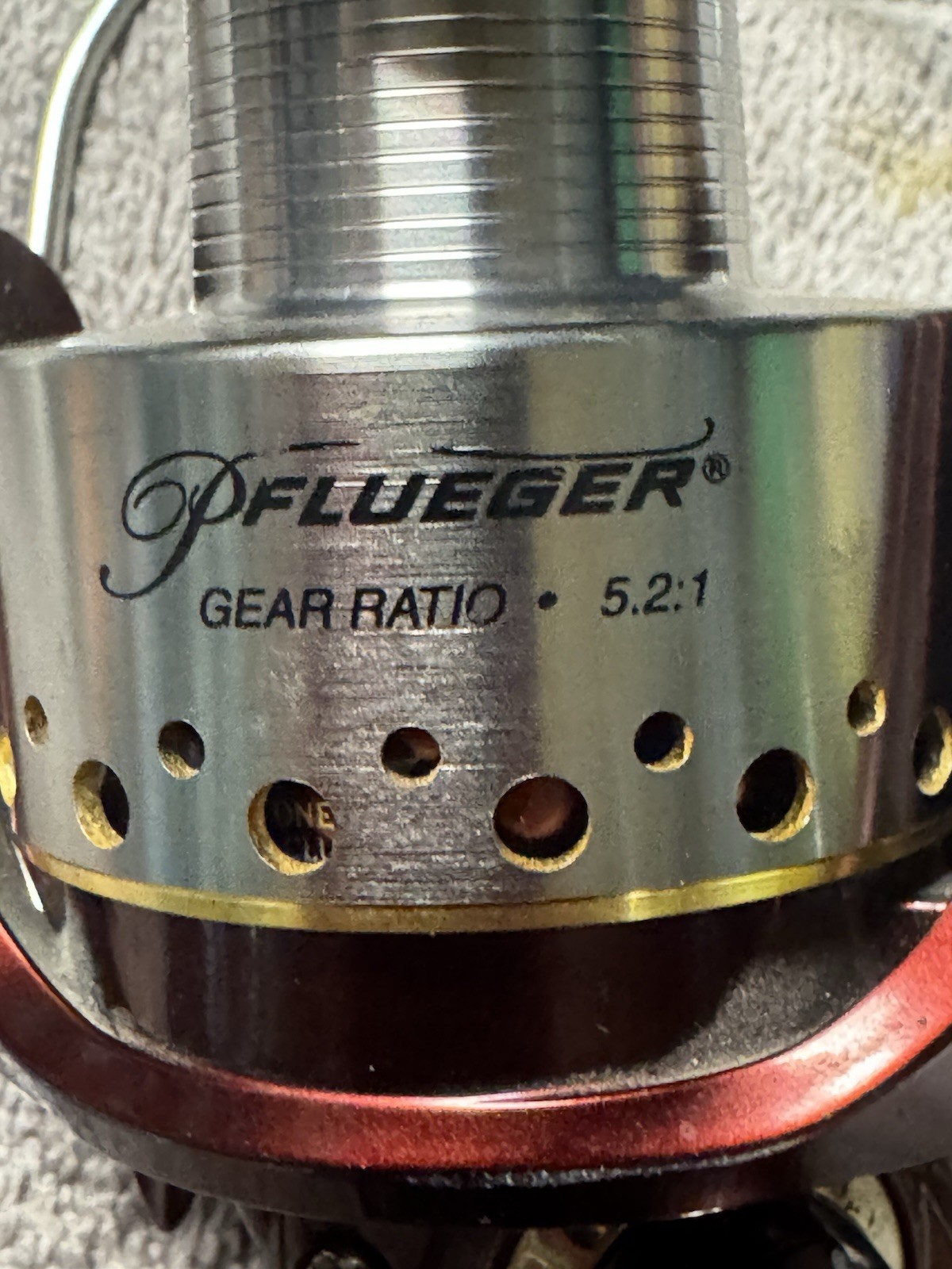 Pflueger President XT Spinning Fishing Reel PRES XT ESTATE F