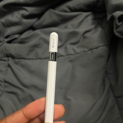 (BARELY USED) USED Apple Pencil usb c original MUWA3AM