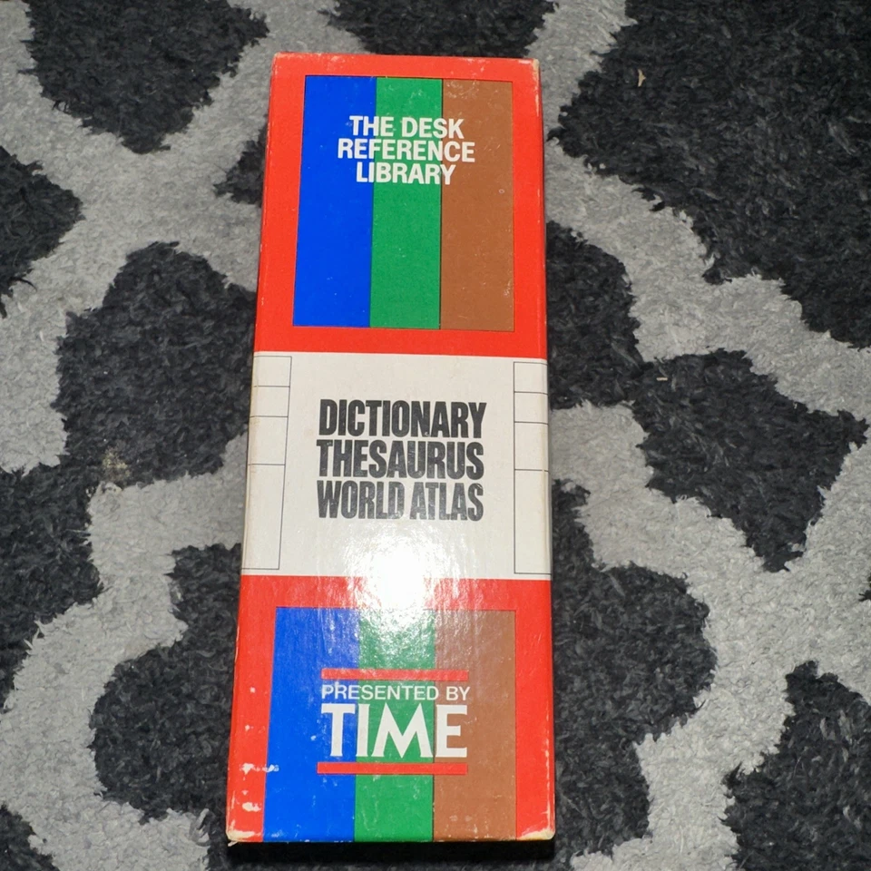 TIME The Desk Reference Library - Box Set of 3, Thesaurus, Dictionary & Atlas - Image 2 of 3