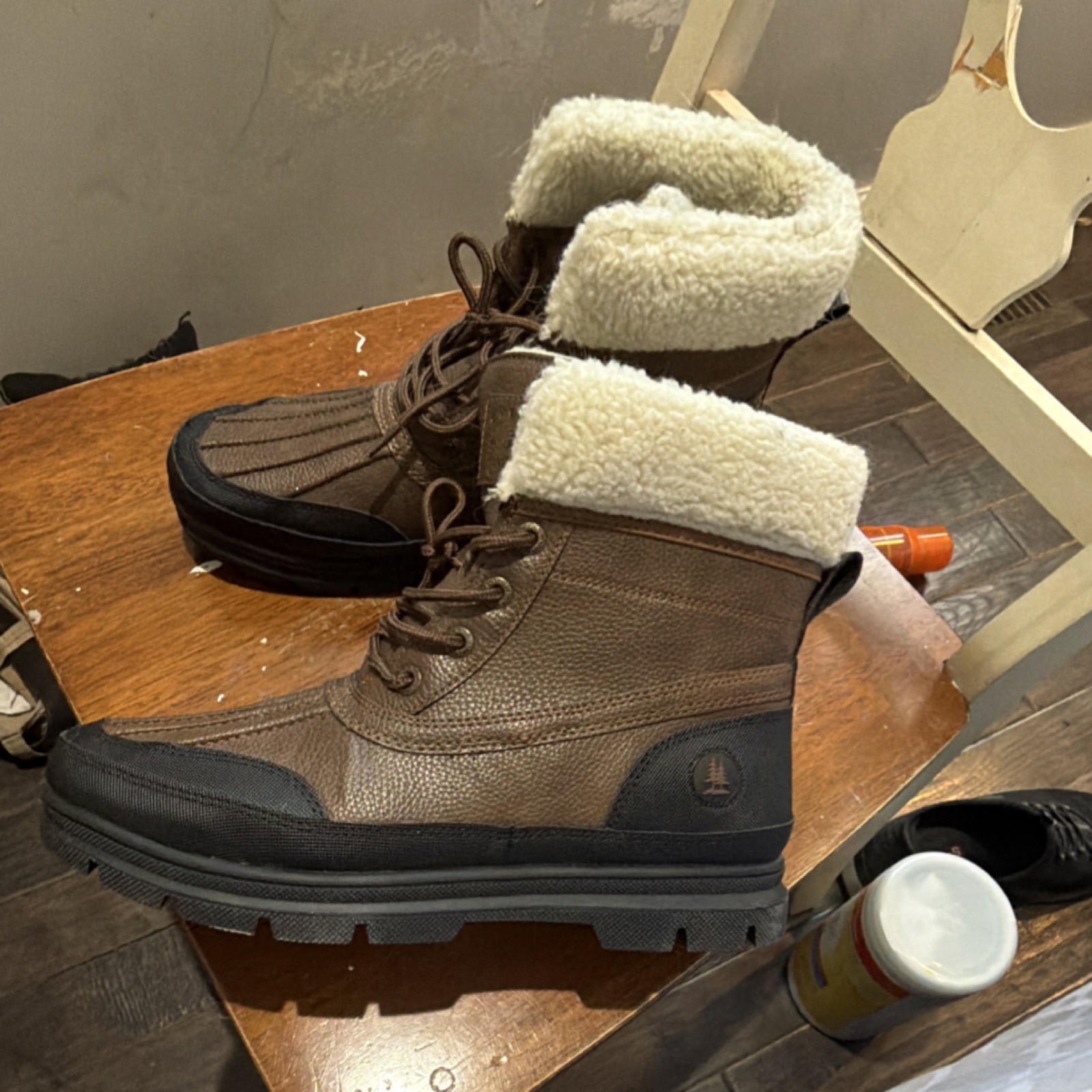 's Brown Faux Fur Lined Lace Up Snow Boots Comfort Size 10
