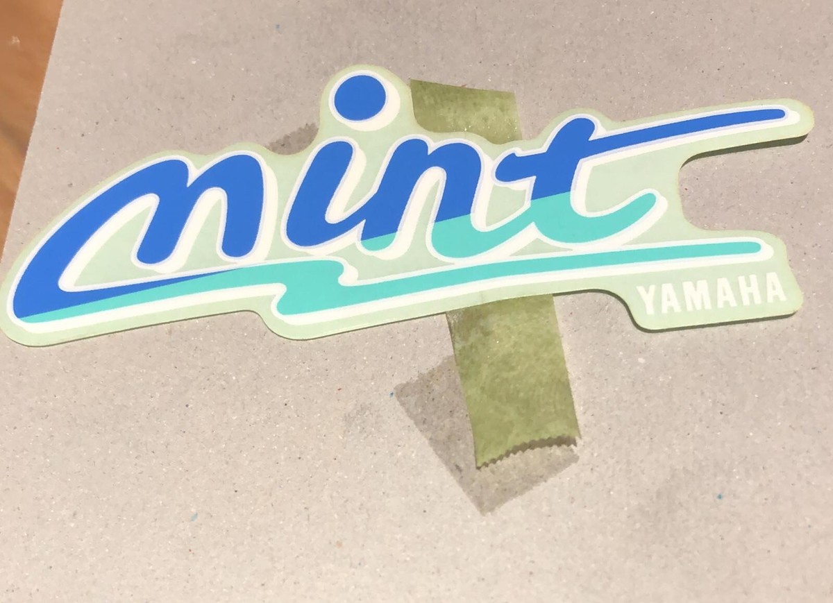 YAMAHA SH50 MINT 1991-1997 Side Cover Decal 1YU-28315-00