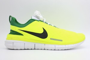 nike md runner 2 yellow